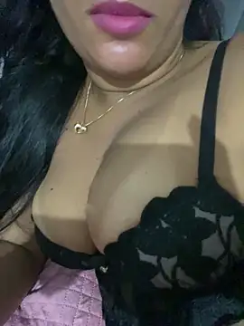 Brunamorenago's Live XXX Chat