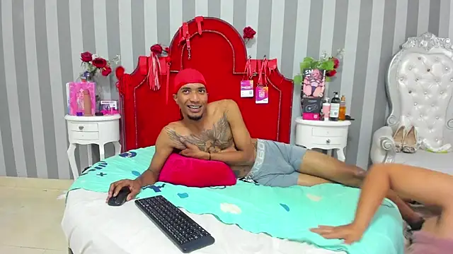 CaroyAndy Live XXX-Chat
