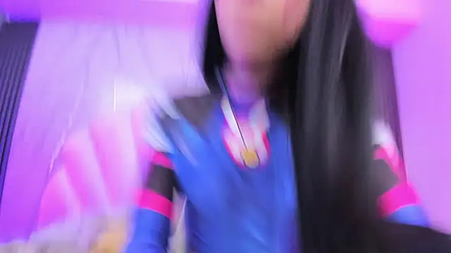 AliiceWonderland_n Webbikameraesitys