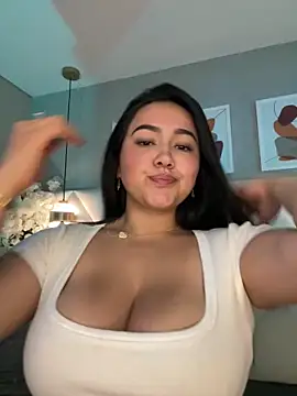 Sara__collins__'s Webcam Show
