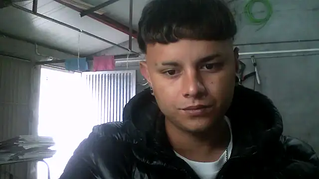 Sickbooy69's Webcam Show