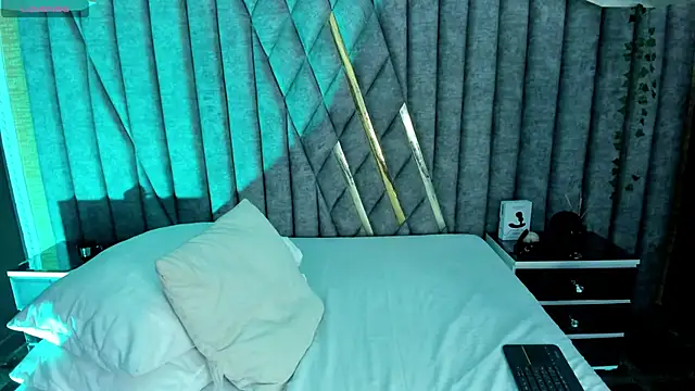 NicolaiKarav Pertunjukan Webcam
