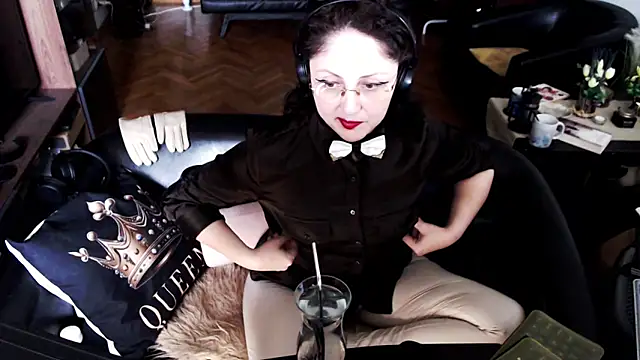 Imperatriza's Live XXX Chat