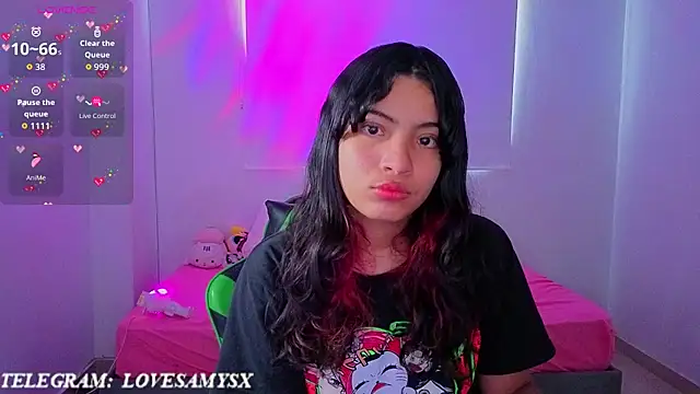Lovelyamyy's Live XXX Chat