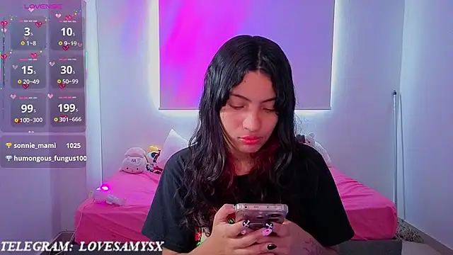 Chat XXX ao vivo de Lovelyamyy