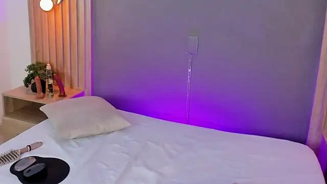 XXX chat uživo modela carlina_15