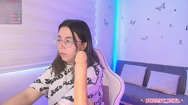 sweettvera élő XXX-chatje