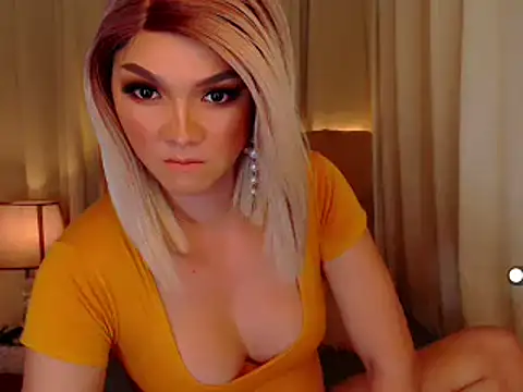 mistressseductionleah's Webcam Show