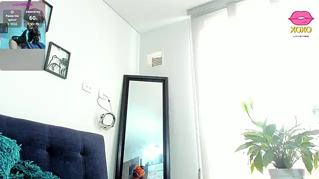 Bessie32's Live XXX Chat