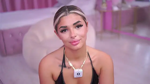 LanaDelRayne's Webcam Show