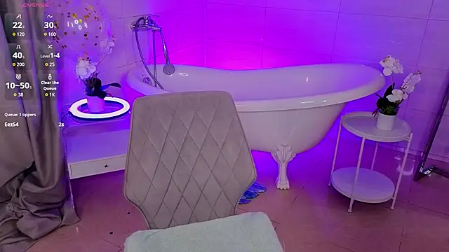 Deibora Adlı Modelin Canlı XXX Sohbeti