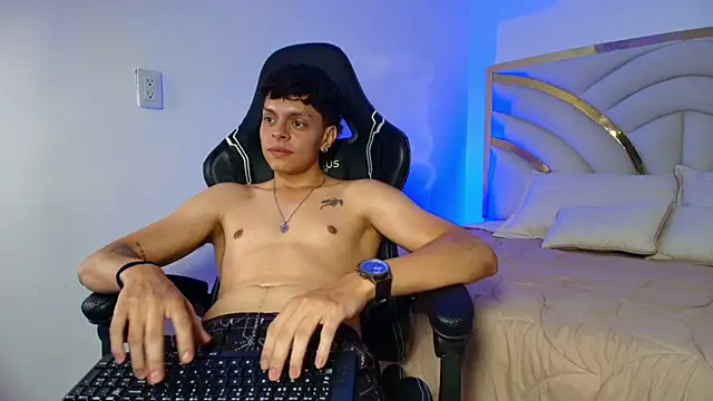Živý XXX chat Milo_Storm