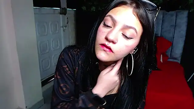 دردشة Violettasquirt الجنسية المباشرة