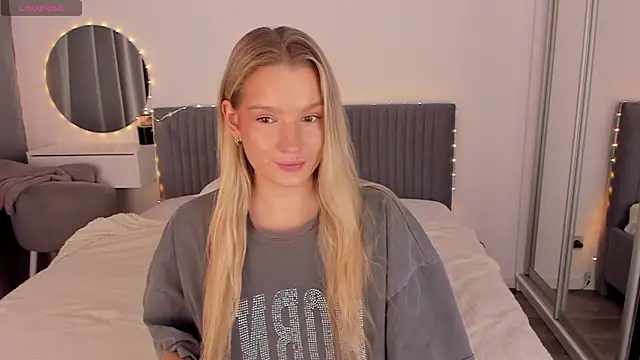 CassieRayss' Live XXX Chat