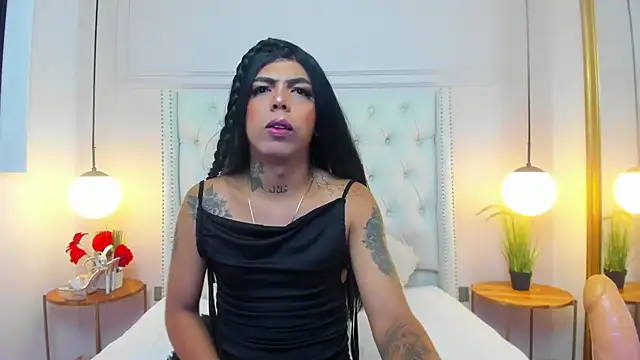 MiiaRestrepo's Webcam Show