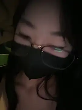 AUYBT-771's Live XXX Chat