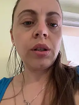 ladywithbigass' Live XXX Chat