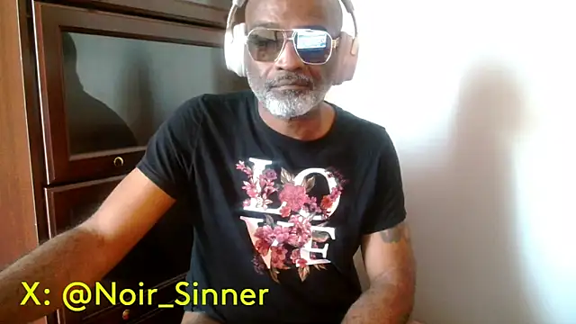 sinnernoir's Webcam Show