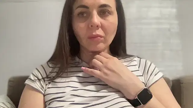 Chat XXX ao vivo de Darsy_Rox