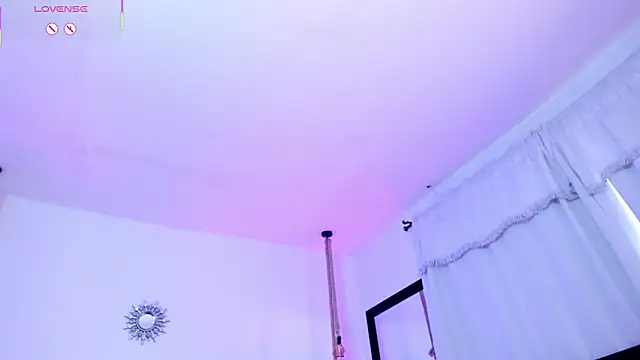 CeliWoods Live XXX-Chat