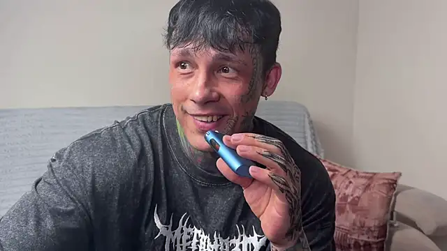 Anubisgods Live XXX-Chat
