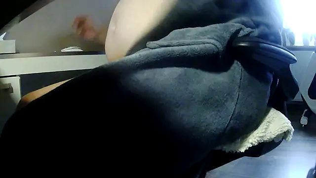 suedel65 Show in webcam