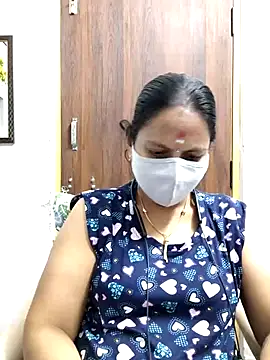 Queen-Neha's Webcam Show