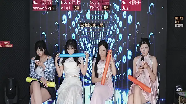 Nova-68's Live XXX Chat