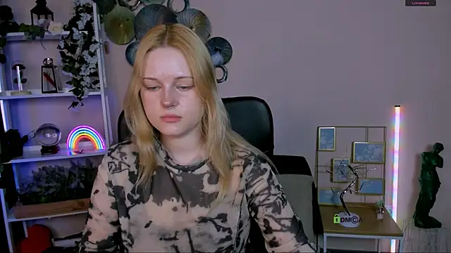 trixy_melison's Live XXX Chat