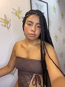 Laia_white 라이브 XXX 채팅