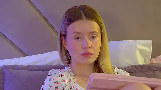 MilanaBalmain: онлайн-секс-чат