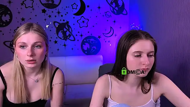 nekky_mouse élő XXX-chatje