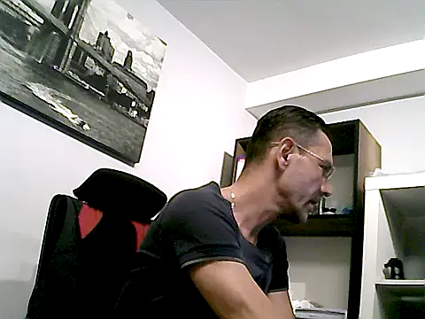 mastercharisma35n Live XXX chat
