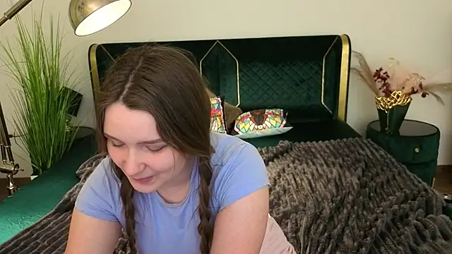 Czat XXX na żywo – MagicPeachh_