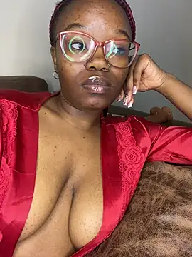 YummyMelanin117's Live XXX Chat