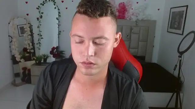 sven_fox723: вебкам-шоу
