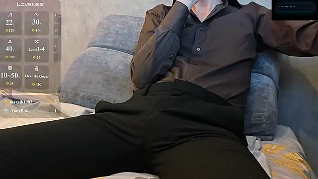 TommyShe1by Live XXX-Chat