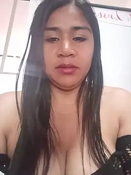 Chatroom XXX en direct de LexyJohnnes_