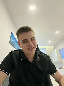 WARDEN_w Webcamshow