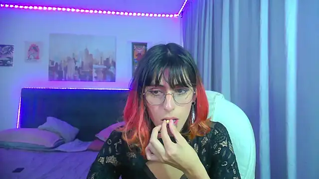 goth_minerva élő XXX-chatje
