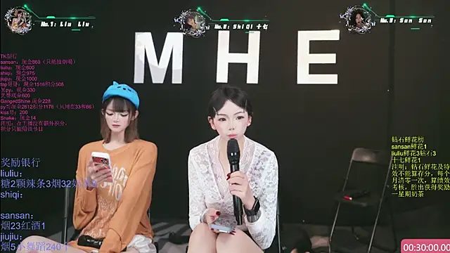 Chat +18 de MHe-002 ao vivo