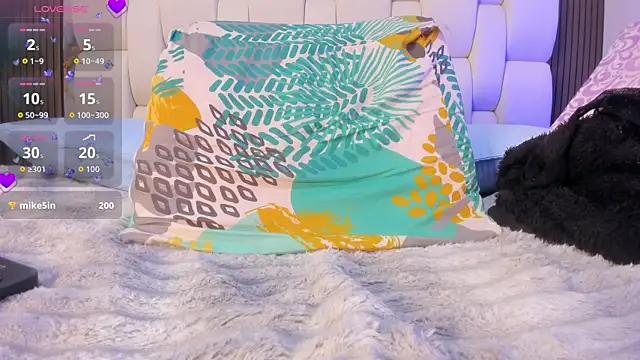 Chat +18 de alisstarr ao vivo