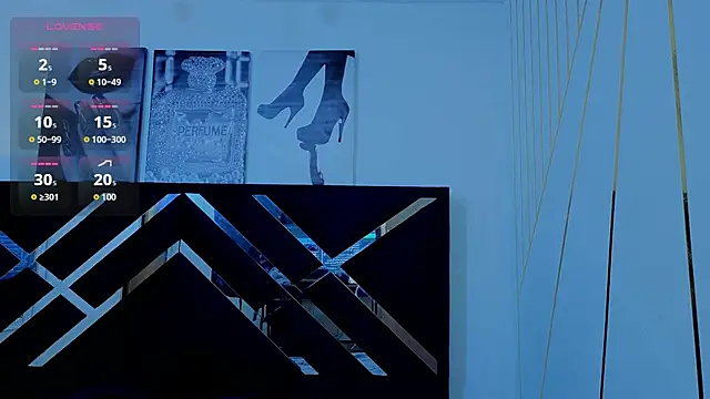 Un_Sluttyy 即時 XXX 聊天