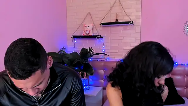 Aronandmoli69 在線直播表演