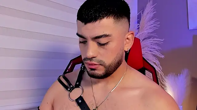 Alexander_Diazz's Webcam Show