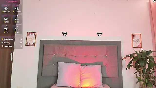 Kiara_noirr 现场XXX聊天