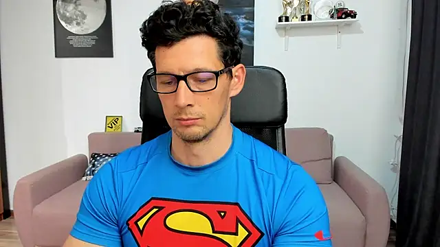 BrutusK08 Webcam show