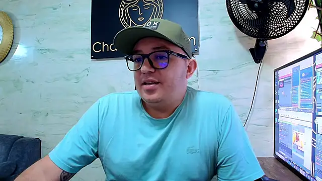 Chat XXX en directo de maximo_daddy