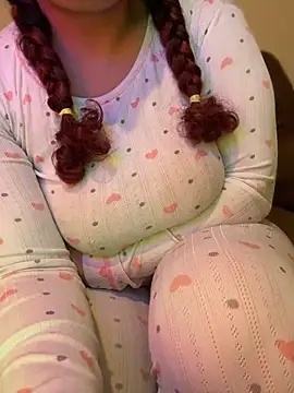 XXX chat uživo modela Msaytara_sexy