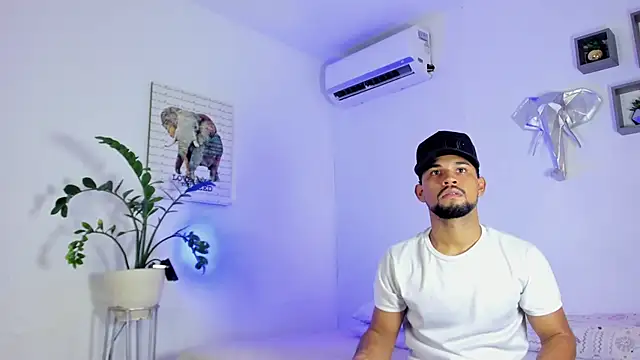 Chat +18 de xhj_Gambaru ao vivo